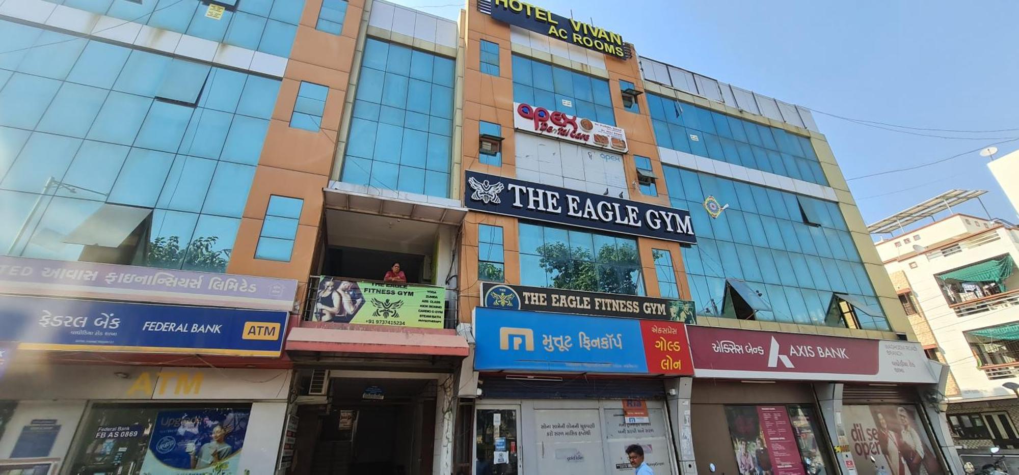 Hotel Vivan Vadodara Exterior photo